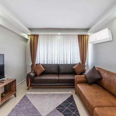 Altiparmak Central 2 Bdrm Apartment 伯萨 外观 照片